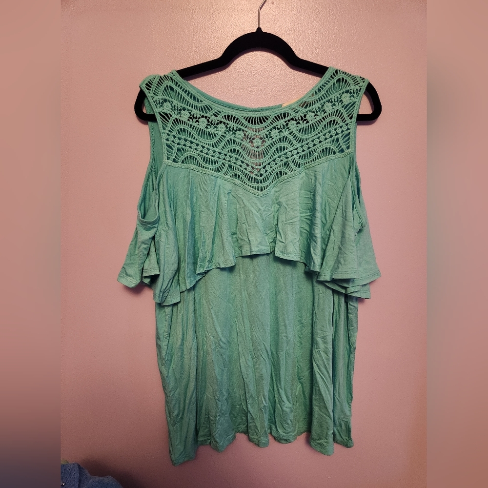 Hailey & co teal 2x coldsholder shirt
